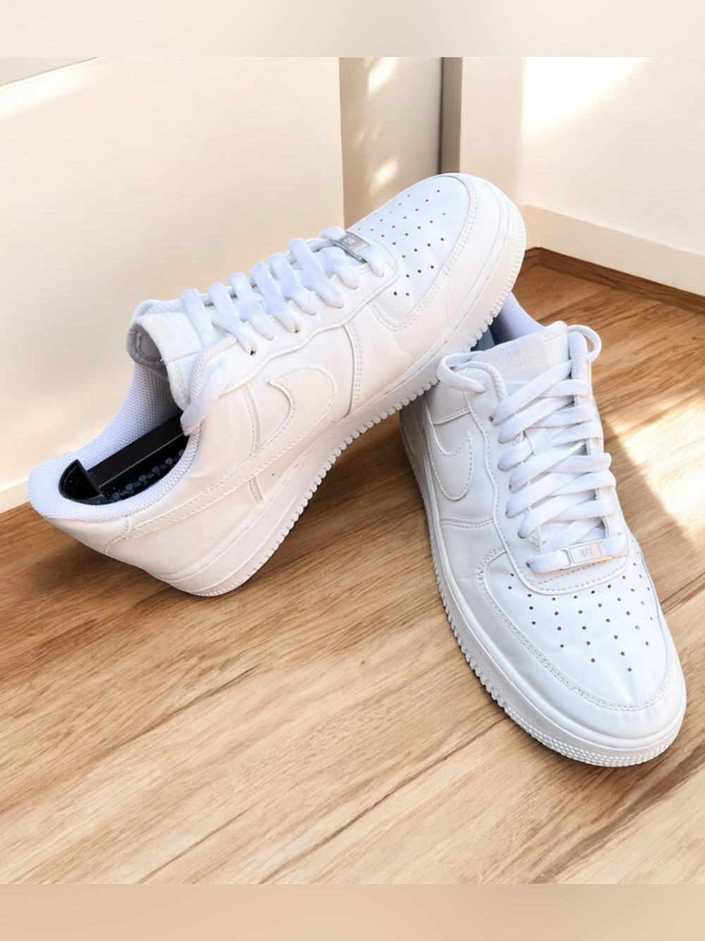 Nike Air Force 1 Sneakers White Women’s  Size US 9 EUR 40.5 (26 CM)Authentic